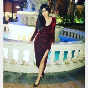 Long sleeve Red velvet maxi dress